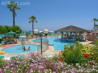 Sunrise Hotel 11